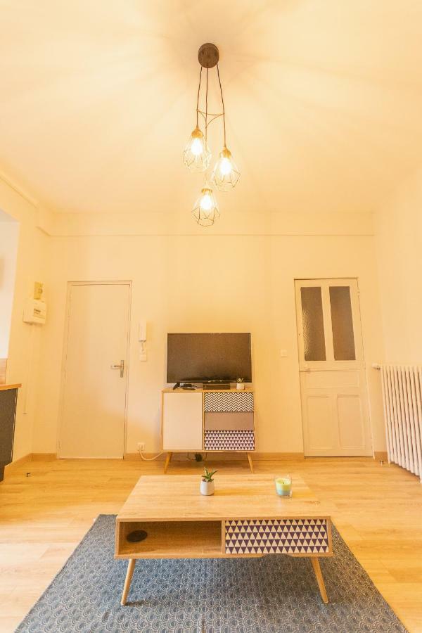 La Douce Angevine Apartment อองเชร์ ภายนอก รูปภาพ