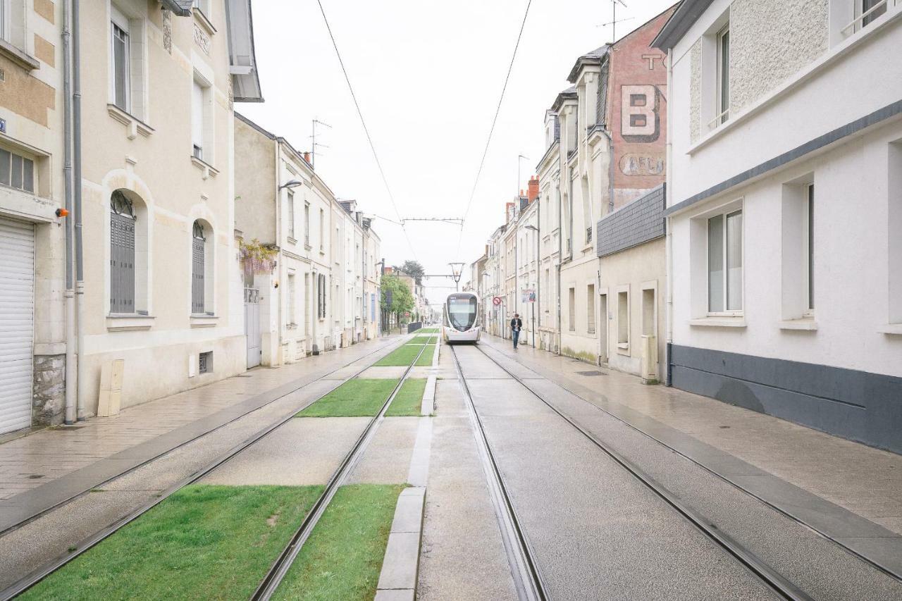 La Douce Angevine Apartment อองเชร์ ภายนอก รูปภาพ