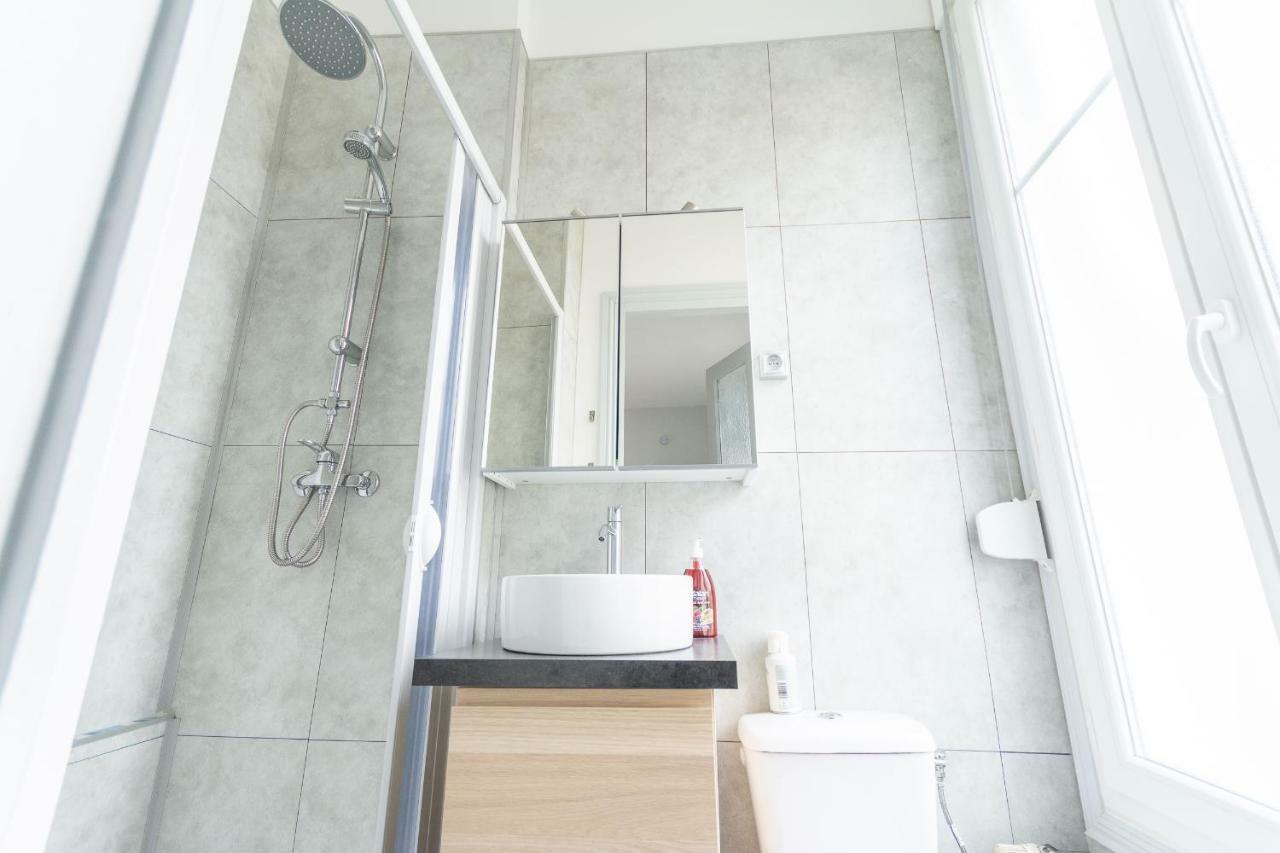 La Douce Angevine Apartment อองเชร์ ภายนอก รูปภาพ