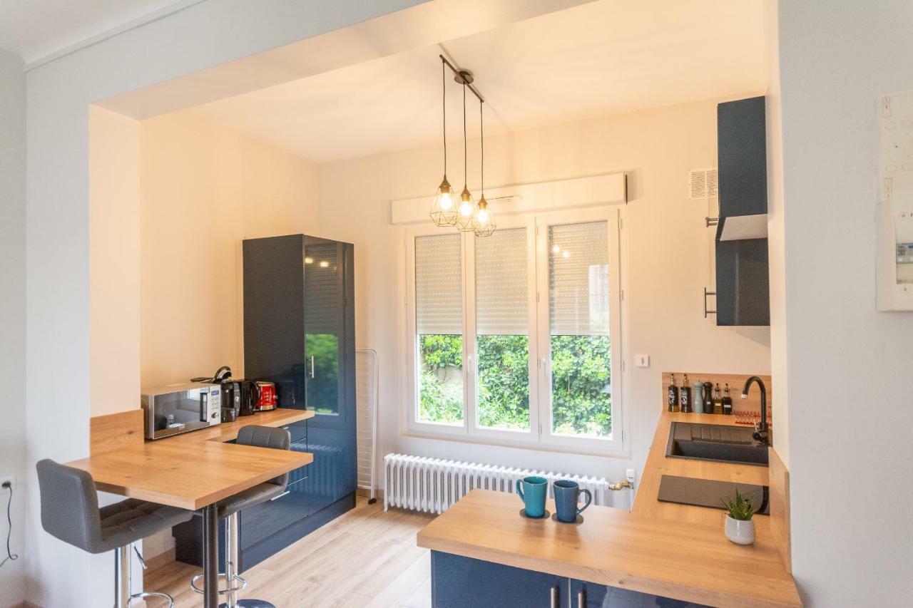 La Douce Angevine Apartment อองเชร์ ภายนอก รูปภาพ